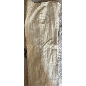 Beige pants in excellent condition
